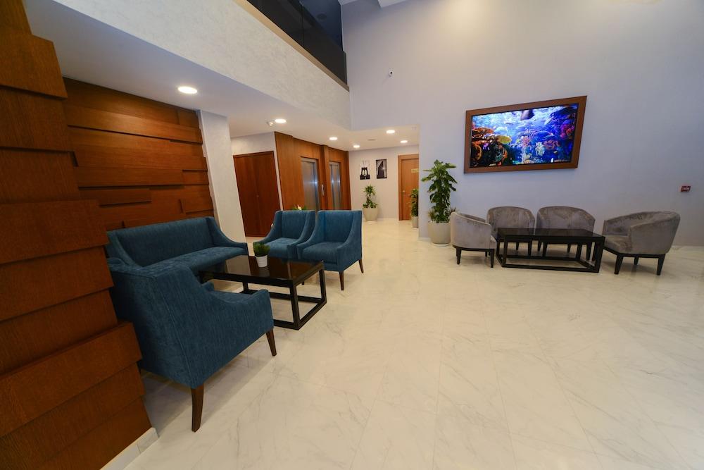 Golden Star Hotel 4*